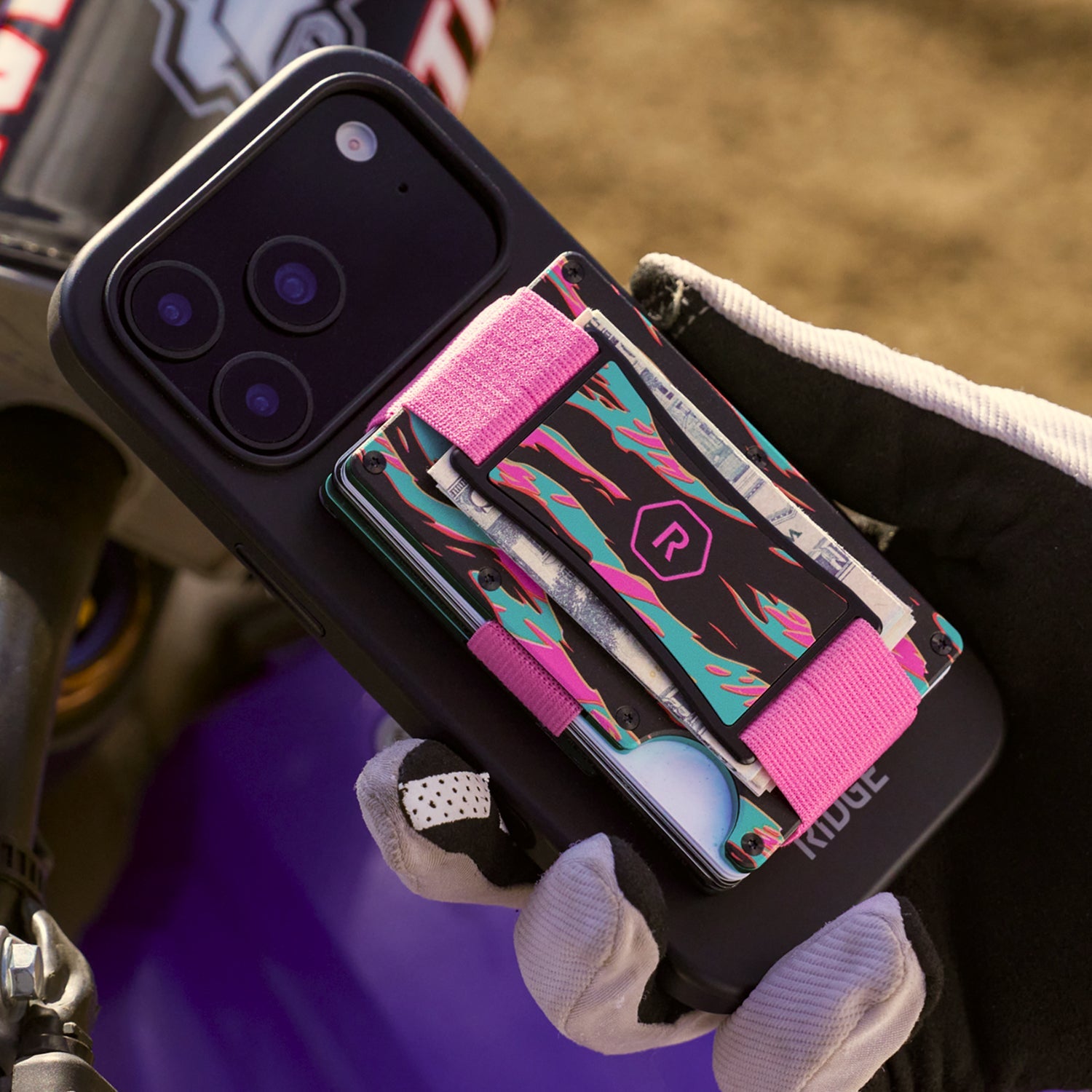 Daily Driver Kit for MagSafe - Neon Tiger